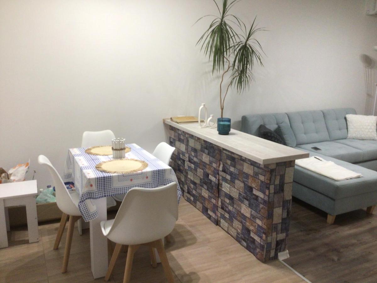 Pastelle Apartment With Own Parking Place Budapest Esterno foto
