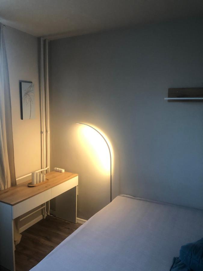 Pastelle Apartment With Own Parking Place Budapest Esterno foto