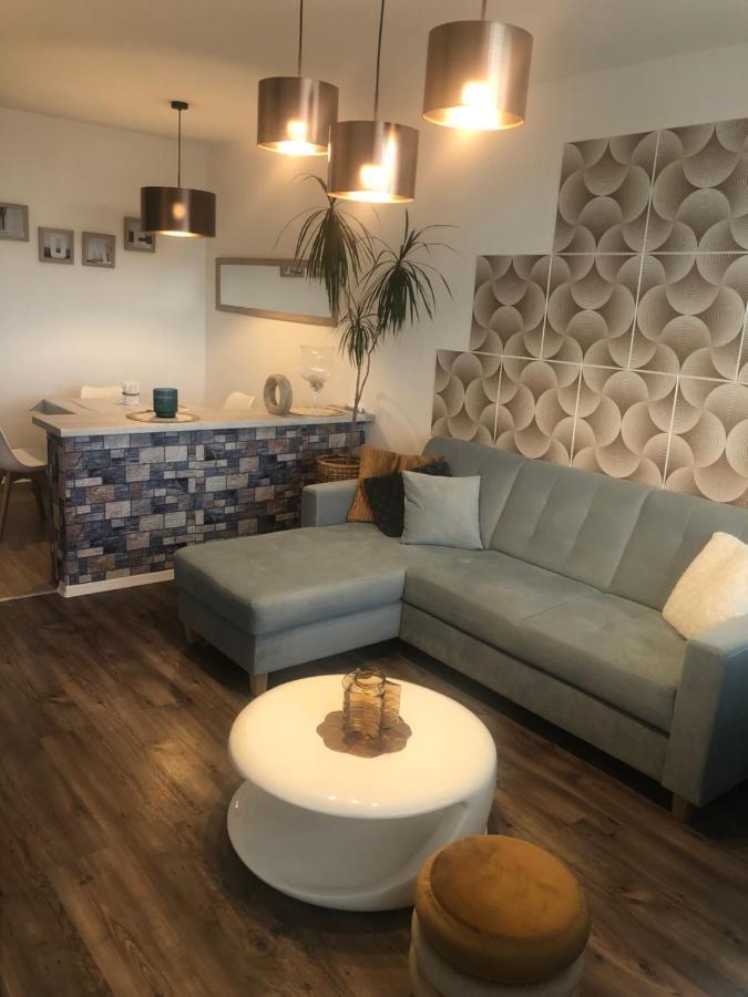Pastelle Apartment With Own Parking Place Budapest Esterno foto